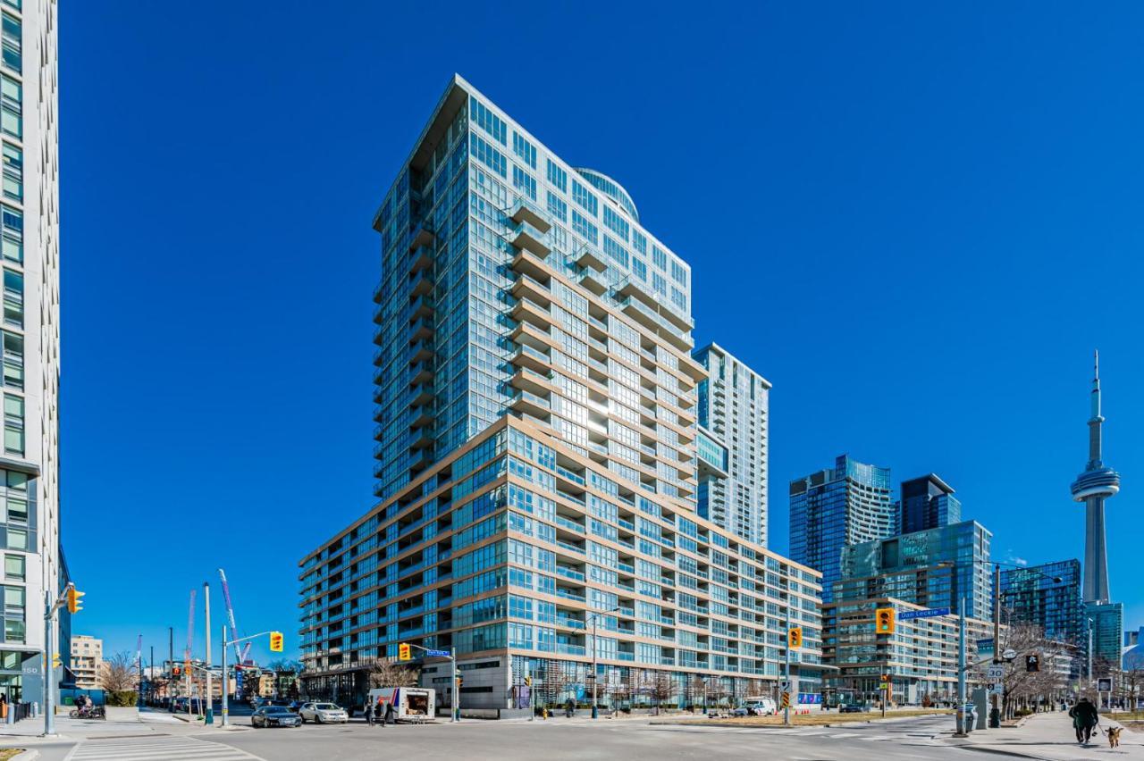 Leckie Luxurious Suites 토론토 외부 사진
